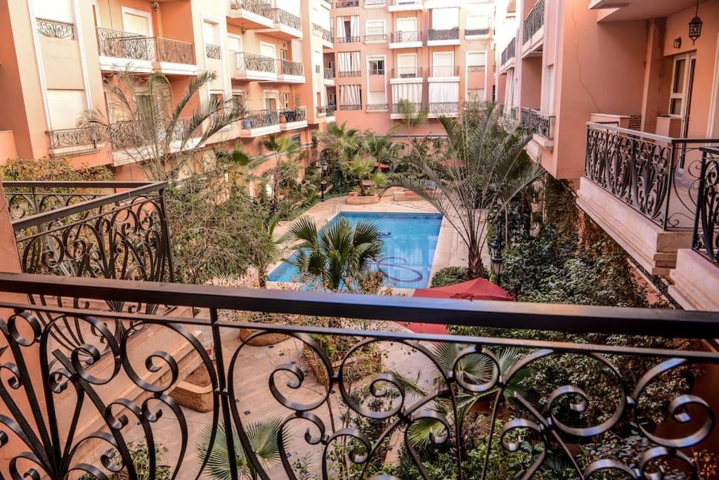 Beautiful, Great Equipped 122 M Holiday Apartment Near Majorelle Garden And Gueliz With Pool Views And A Large Balcony And Terrace Марракеш Экстерьер фото