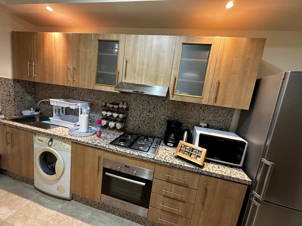 Beautiful, Great Equipped 122 M Holiday Apartment Near Majorelle Garden And Gueliz With Pool Views And A Large Balcony And Terrace Марракеш Экстерьер фото